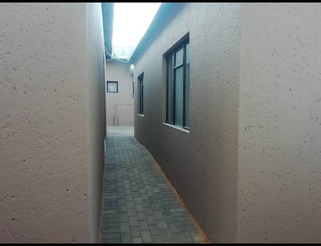 3 BEDROOM PROPERTY TO RENT IN DANVILLE